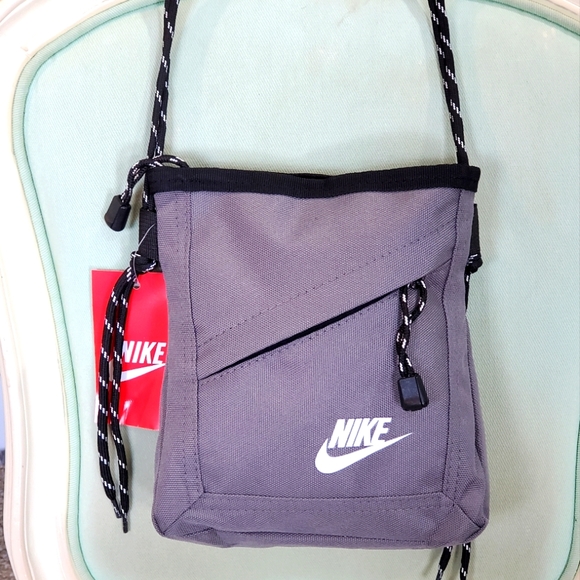 Nike Bags Nike Messenger Purse Bag Poshmark